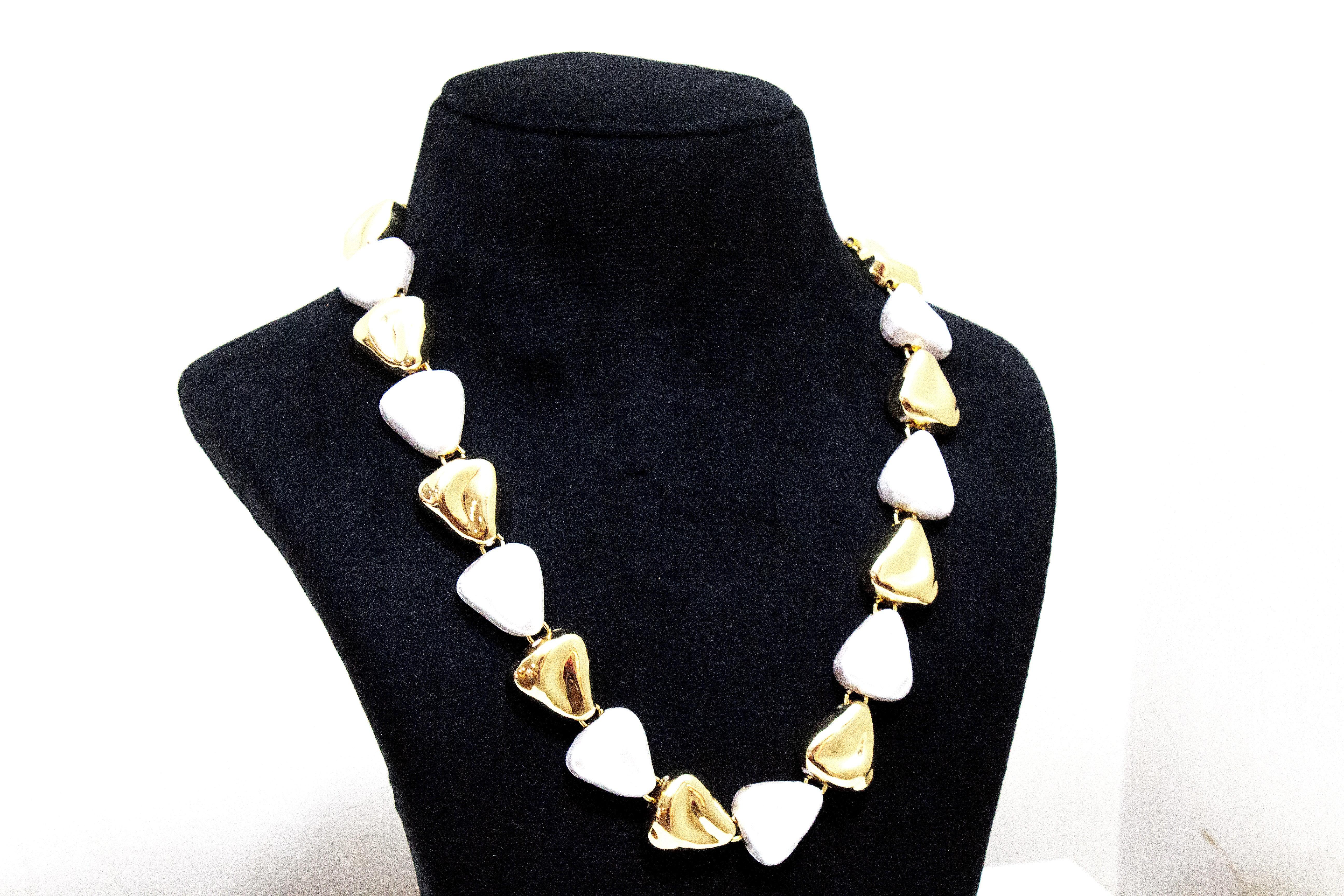 DUAL TONE TRIANGLE NECKLACE