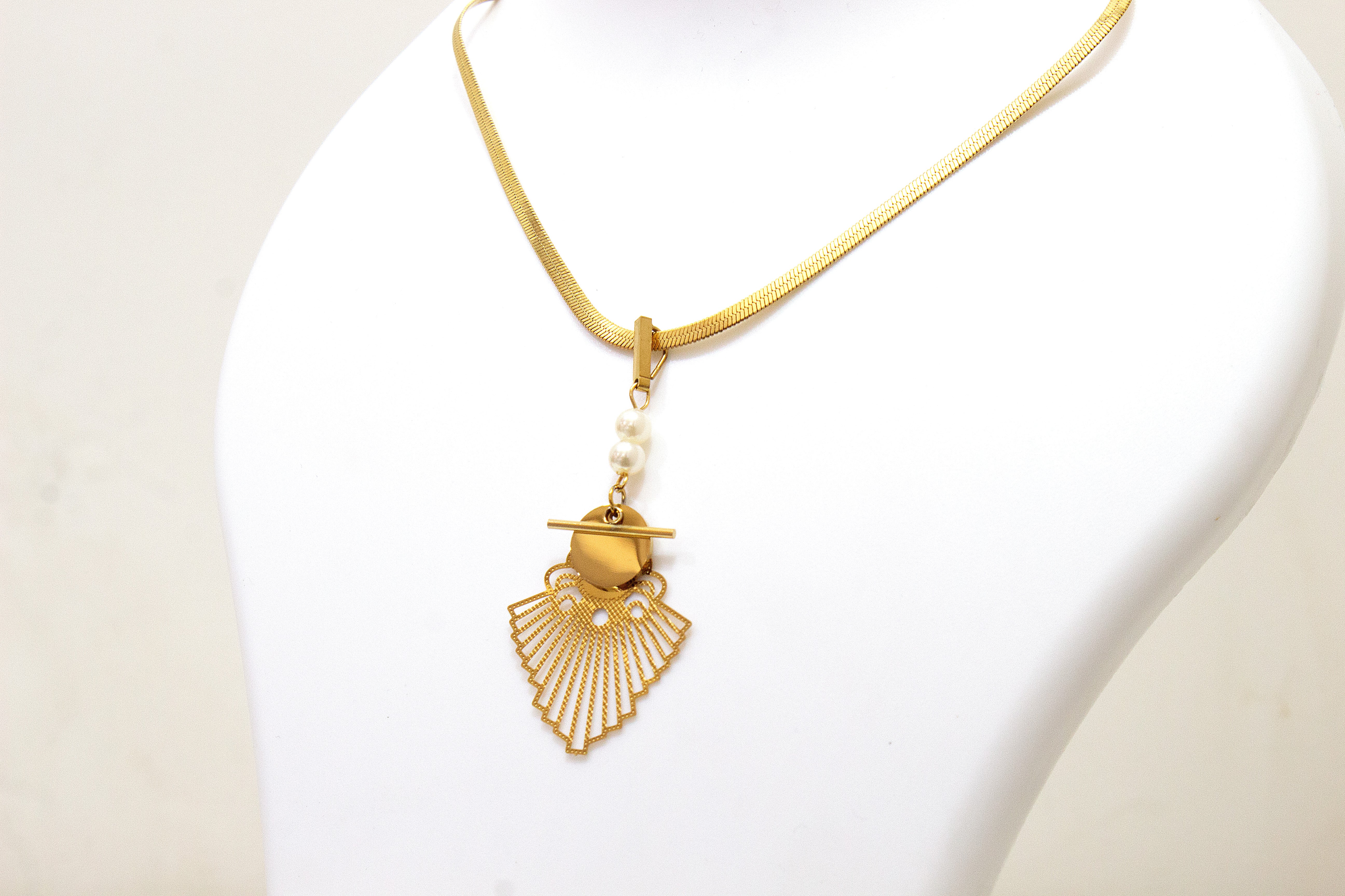 MODERN MUSE ART DECO NECKLACE