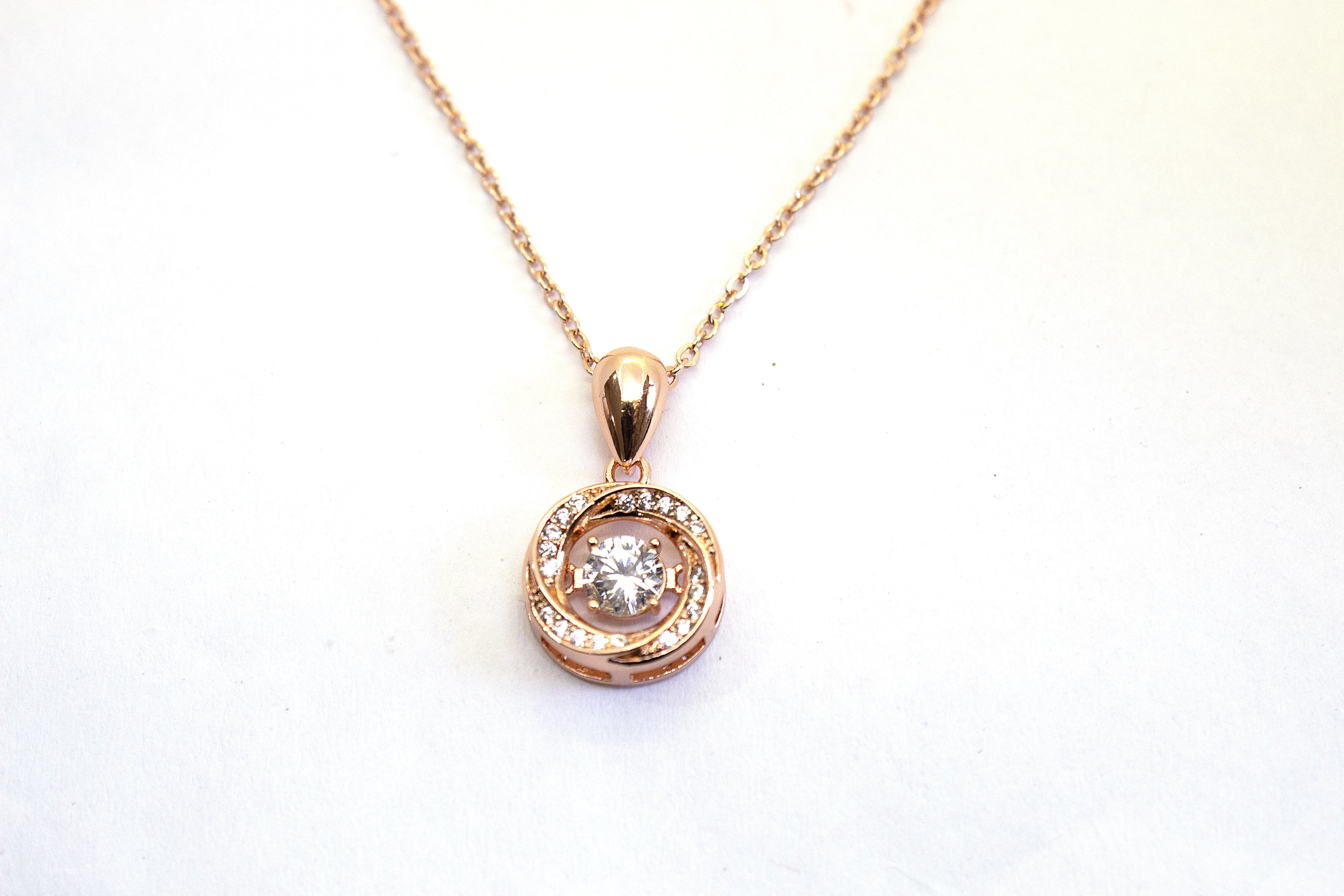 TWISTED SOLITAIRE DROP NECKLACE