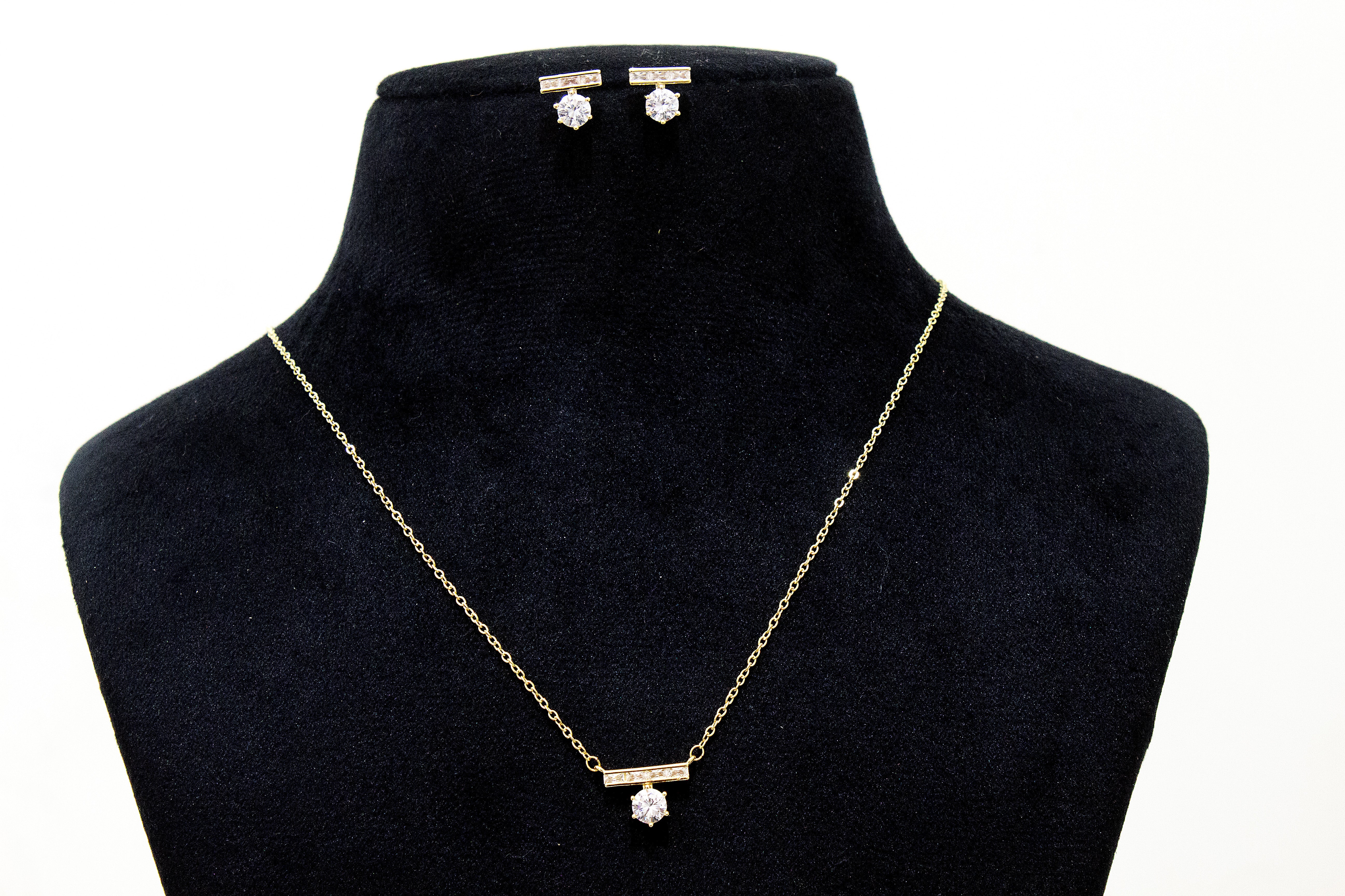BAR DROP SOLITAIRE NECKLACE