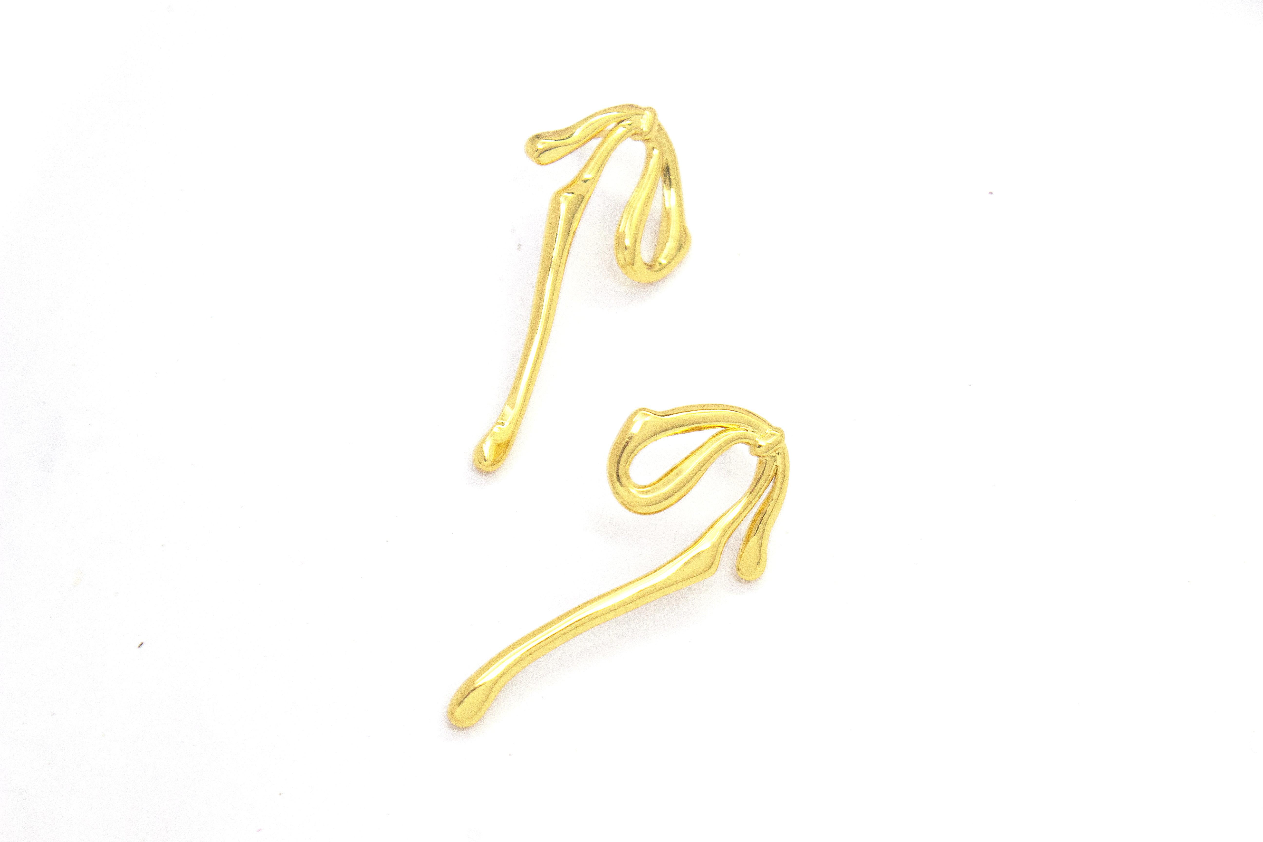 GOLD PEARL DROP EARRINGS