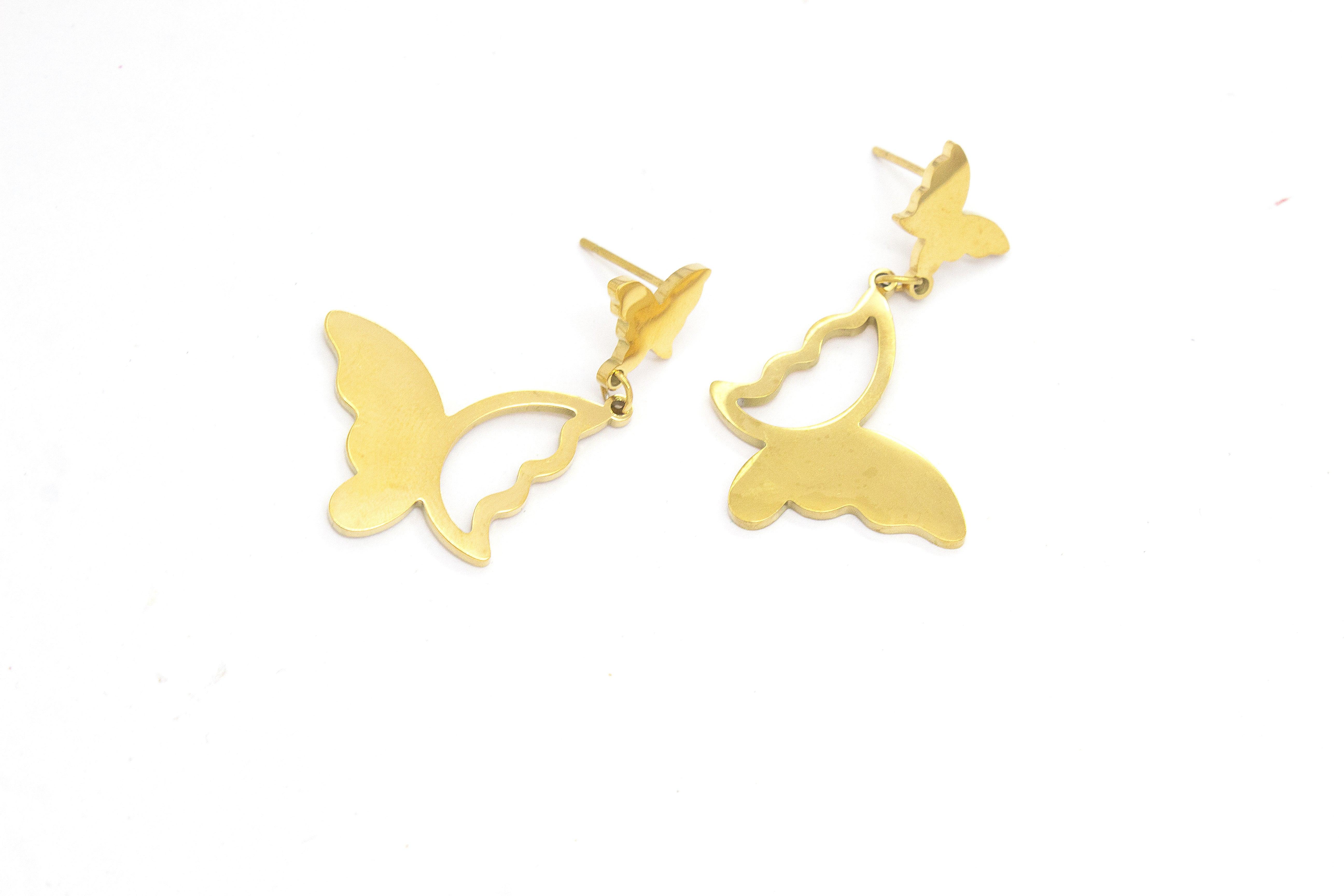 MINIMAL BUTTERFLY EARRINGS