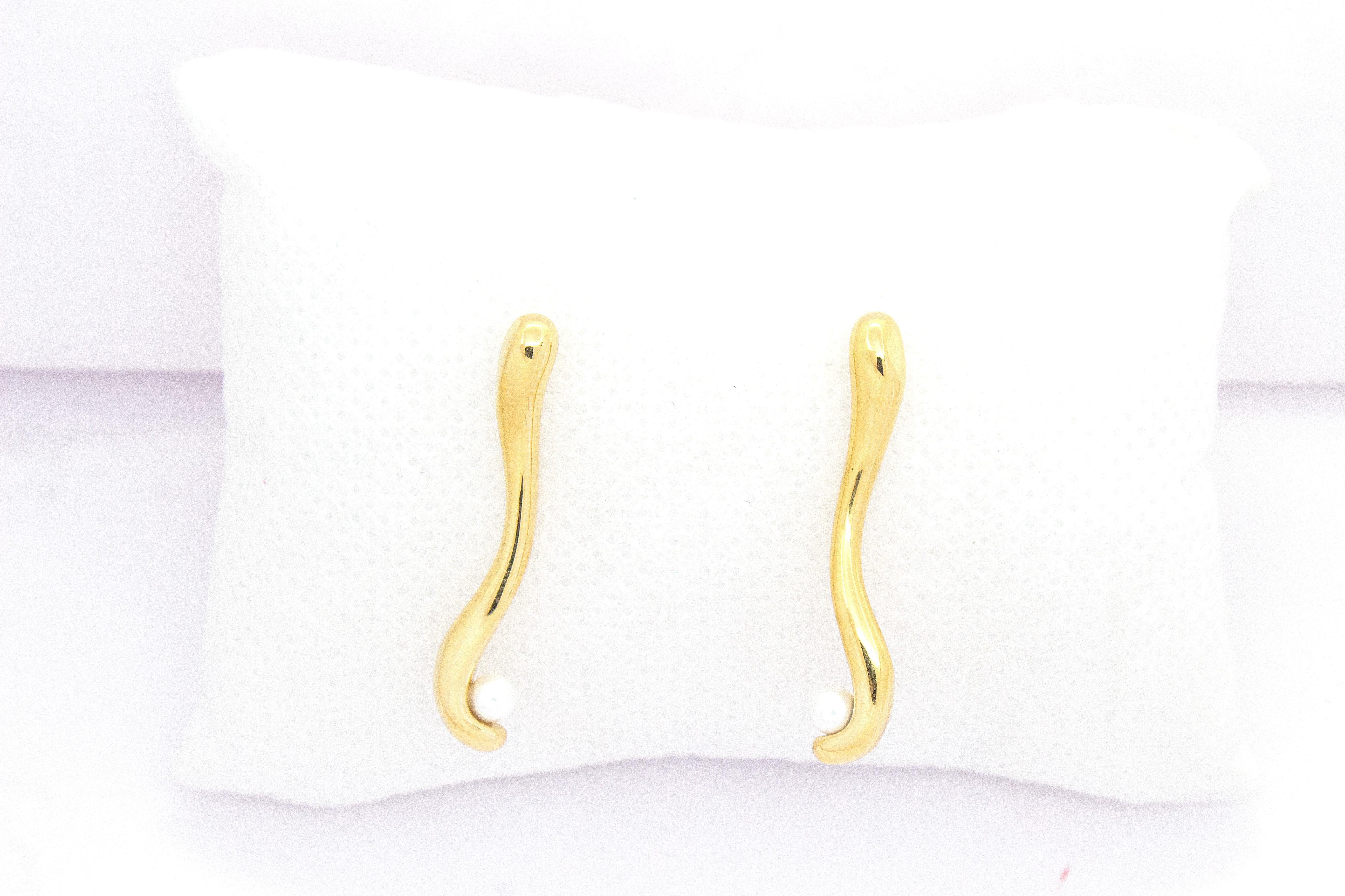 ABSTRACT WAVE DROP EARRINGS