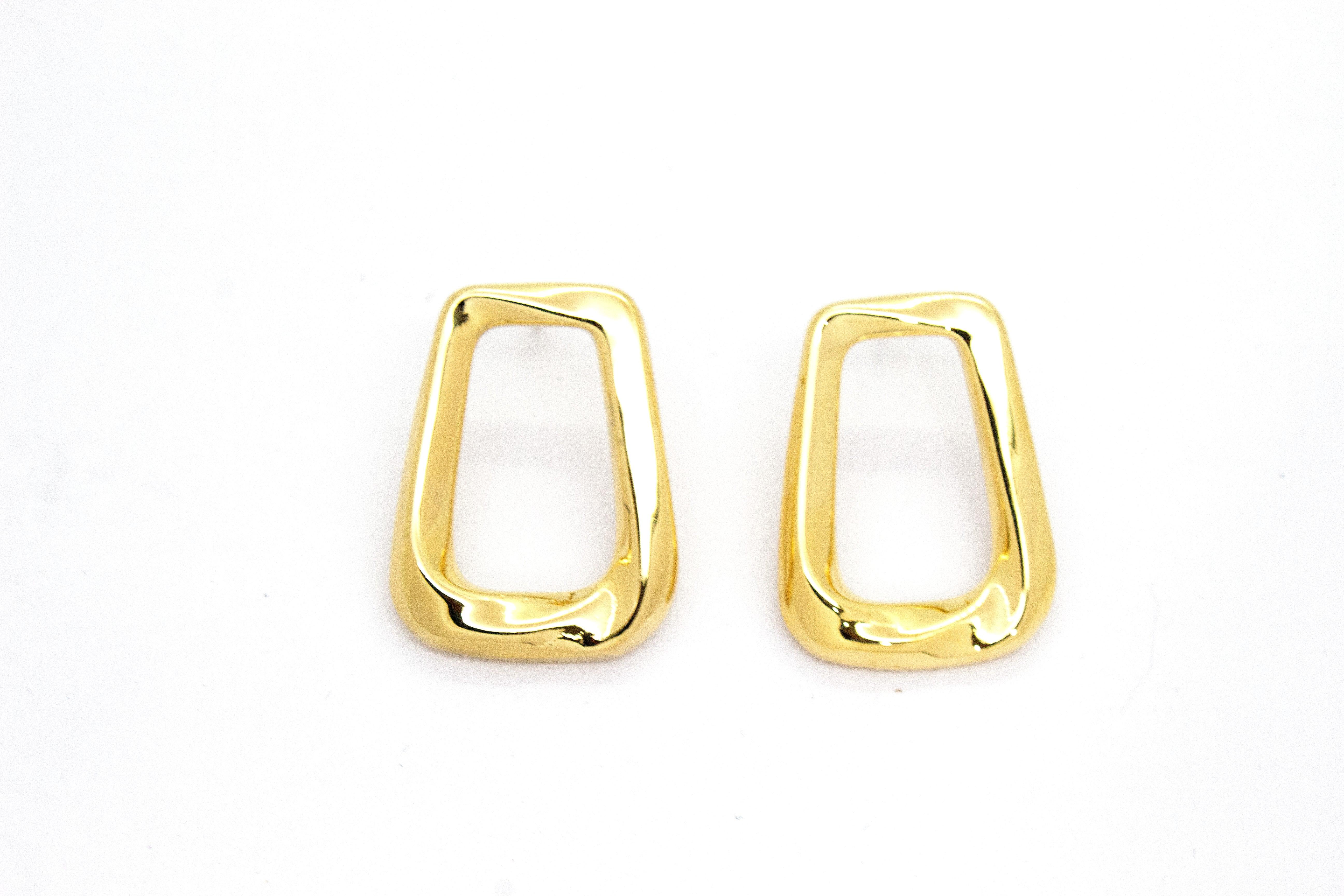 GEOMETRIC OPEN RECTANGLE EARRINGS
