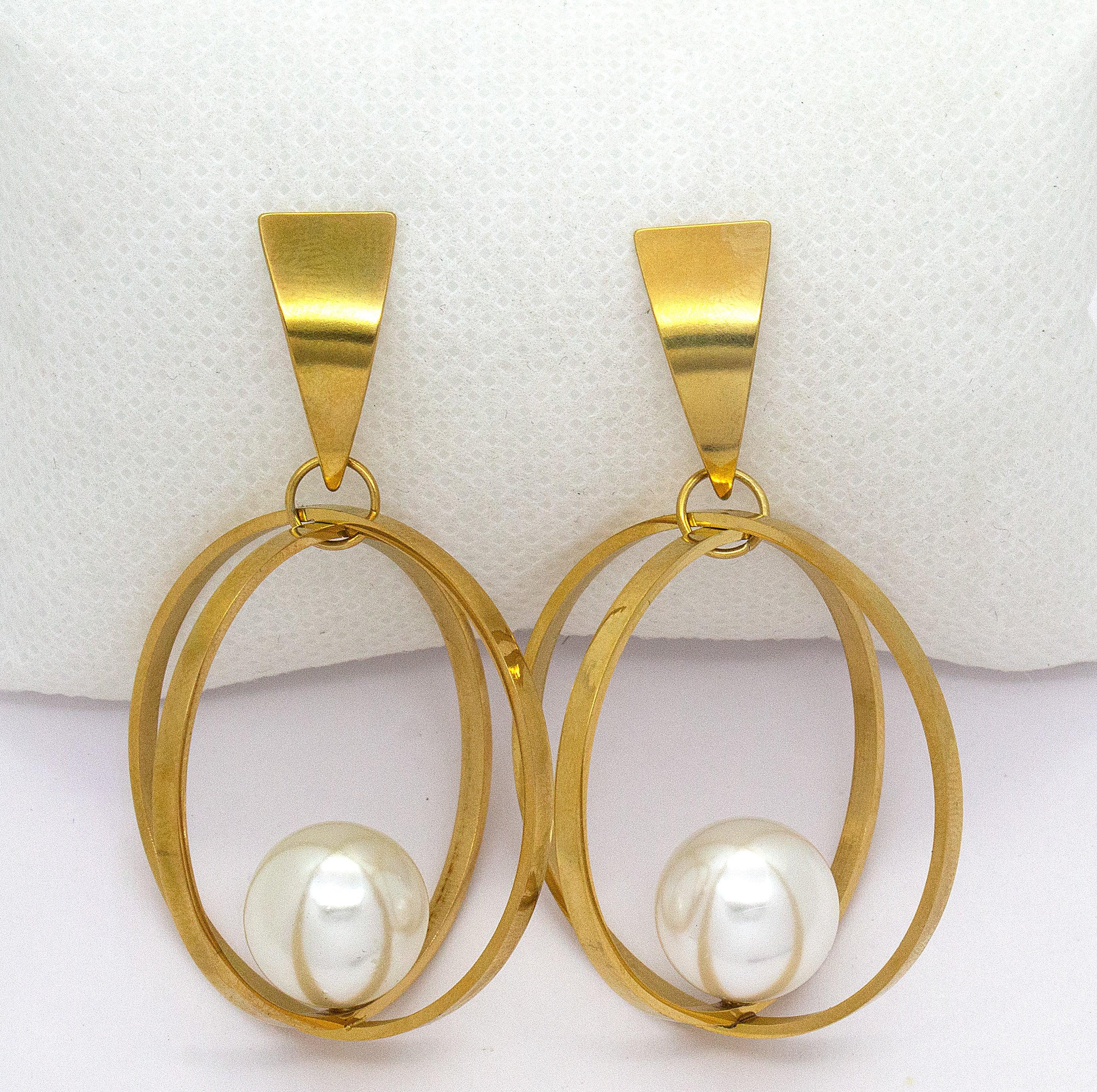FLOATING PEARL ORBIT DROP EARRINGS