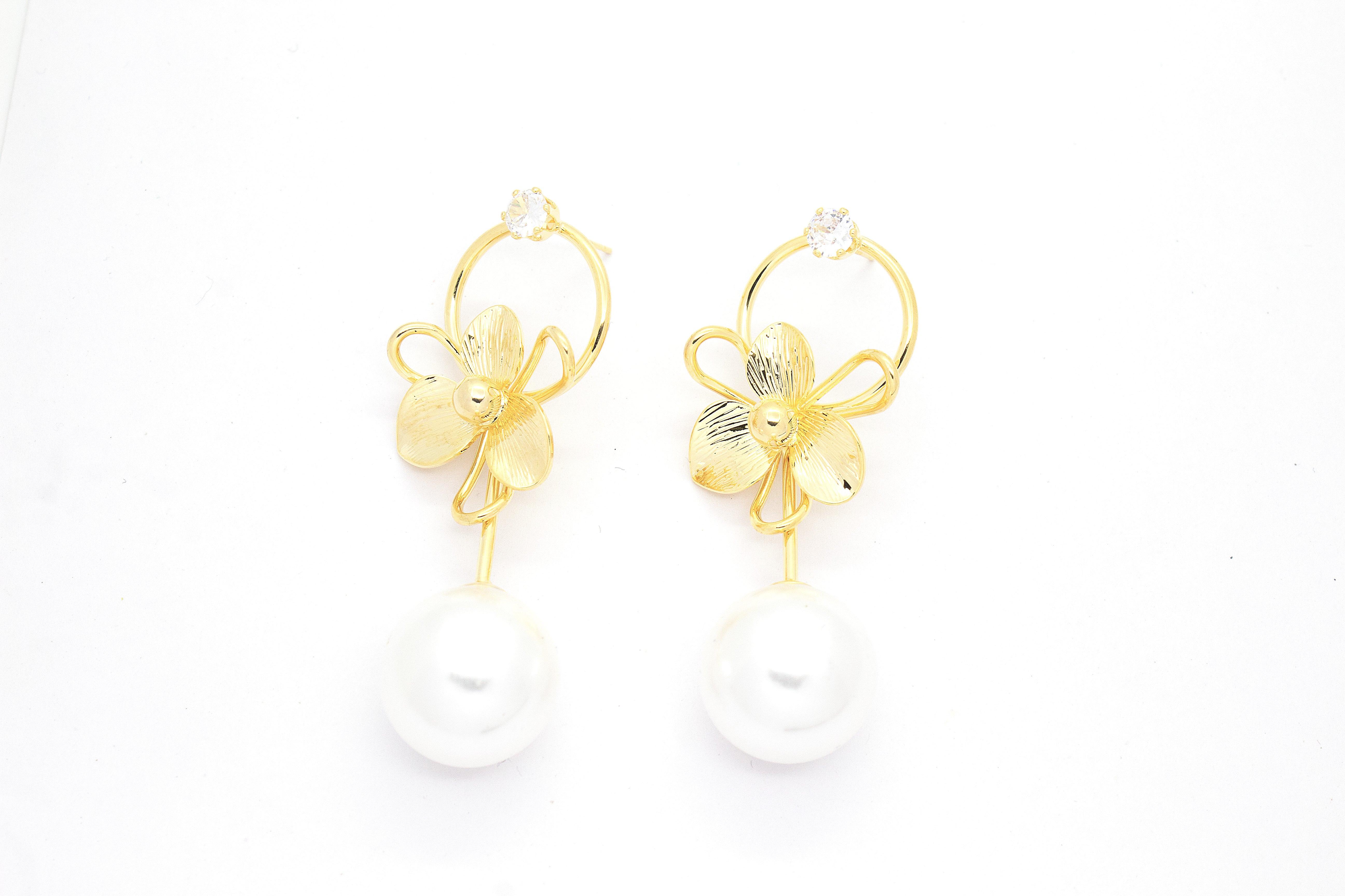 BLOOM DROP EARRINGS – GOLD FLORAL STUD WITH TWIN PEARLS