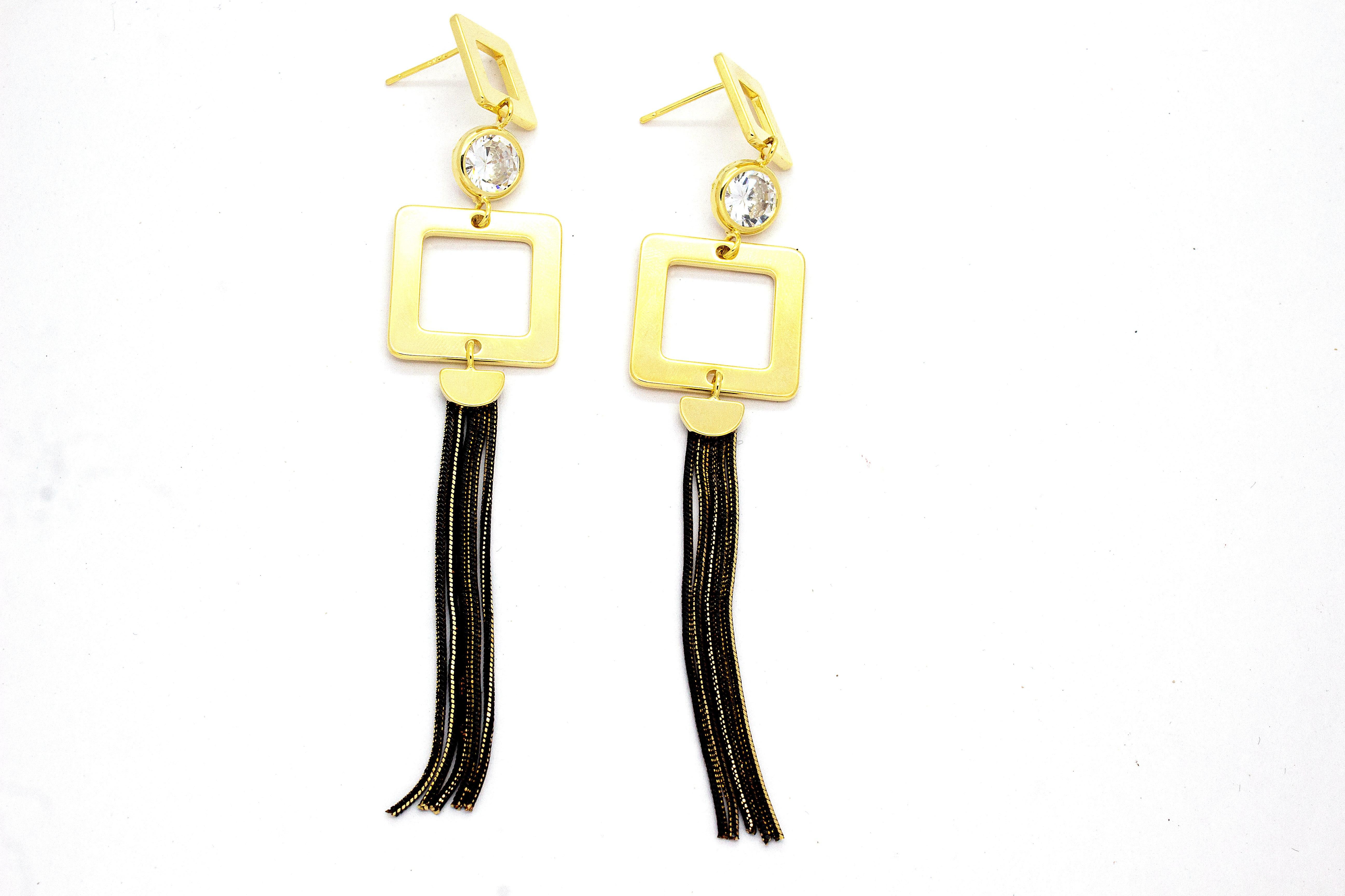 GOLD SQUARE TASSEL DROP EARRINGS WITH CRYSTAL