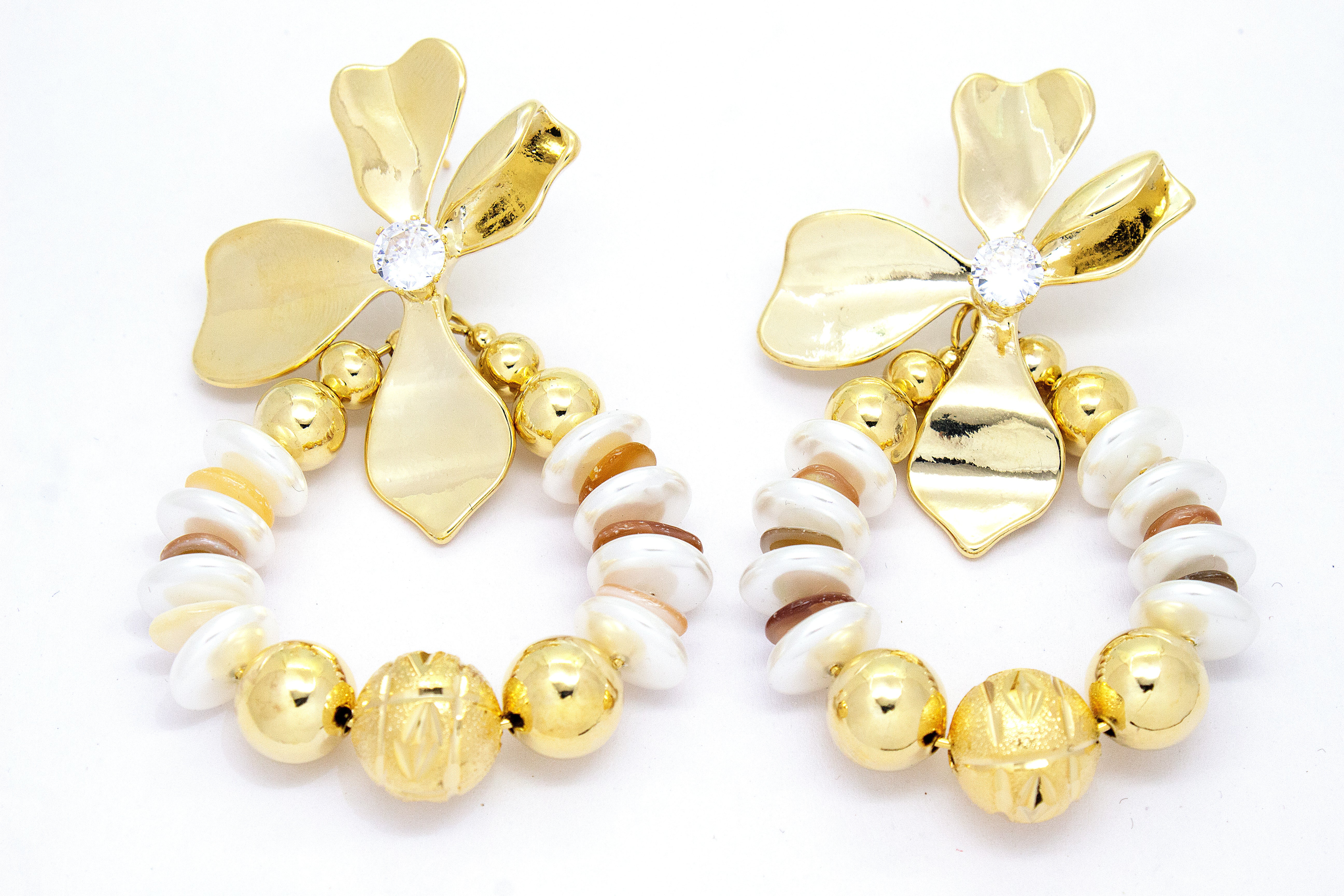FLORAL CHARM HOOP EARRINGS WITH BEADED