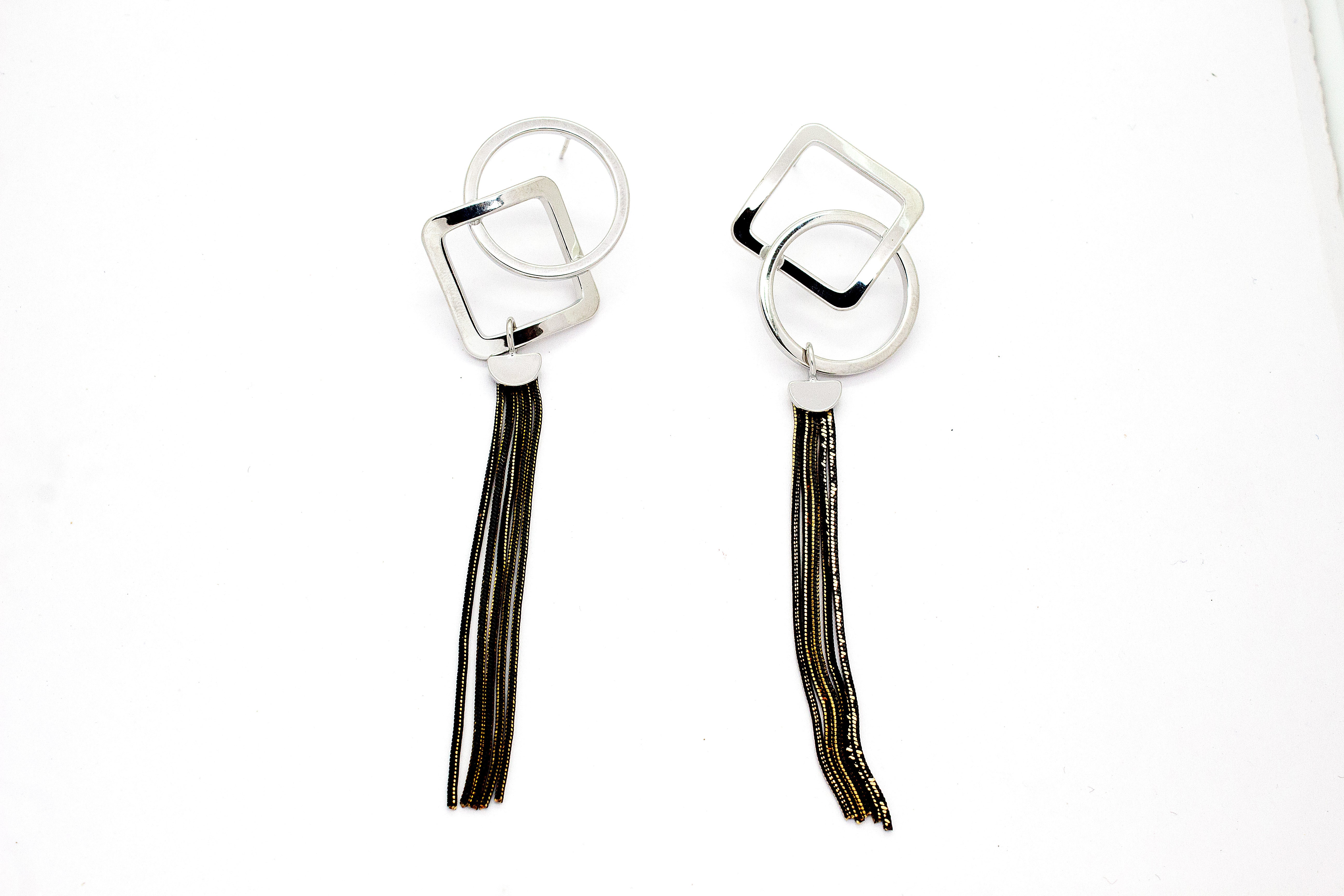GEO LOOP TASSEL DROP EARRINGS