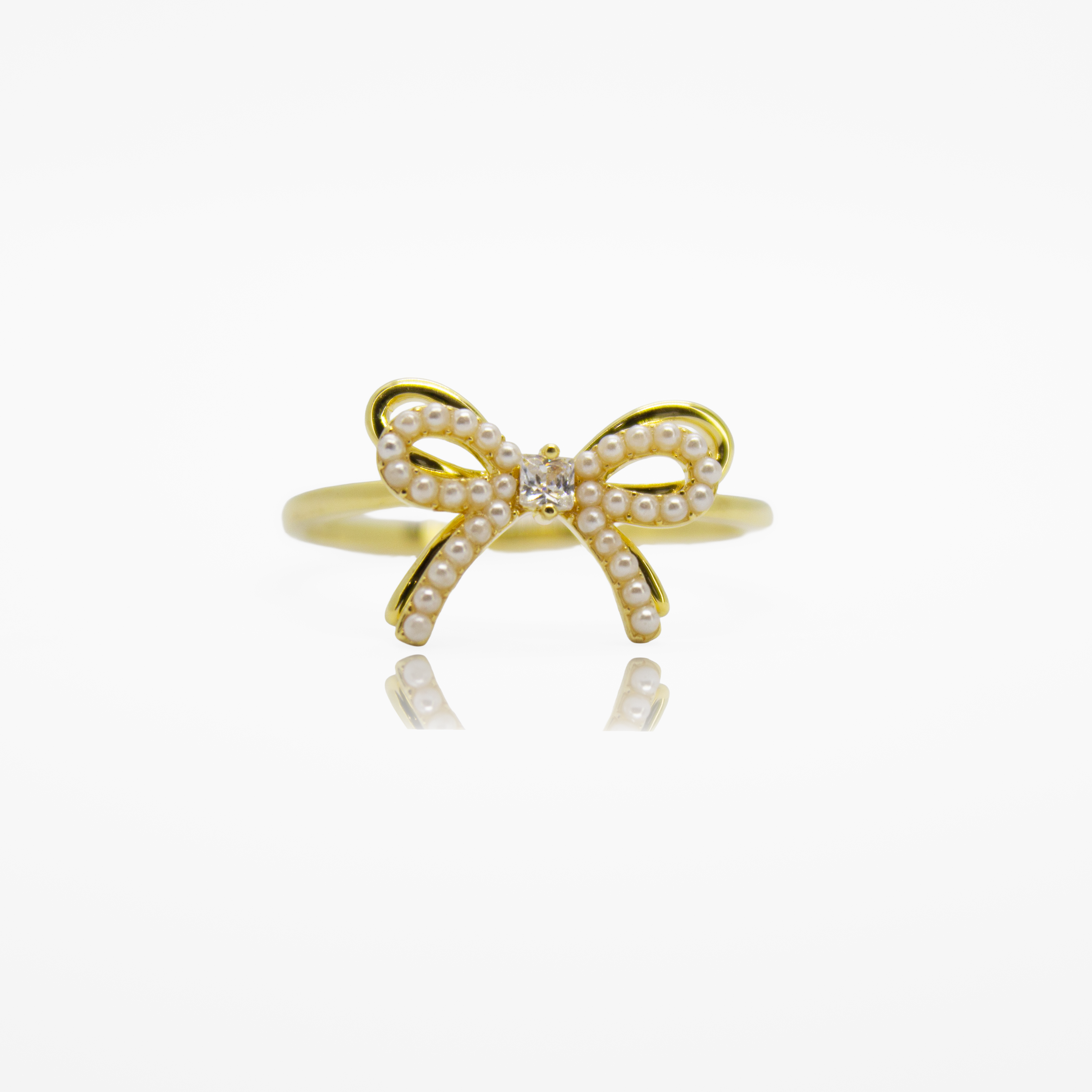 PEARL BOW STATEMENT RING
