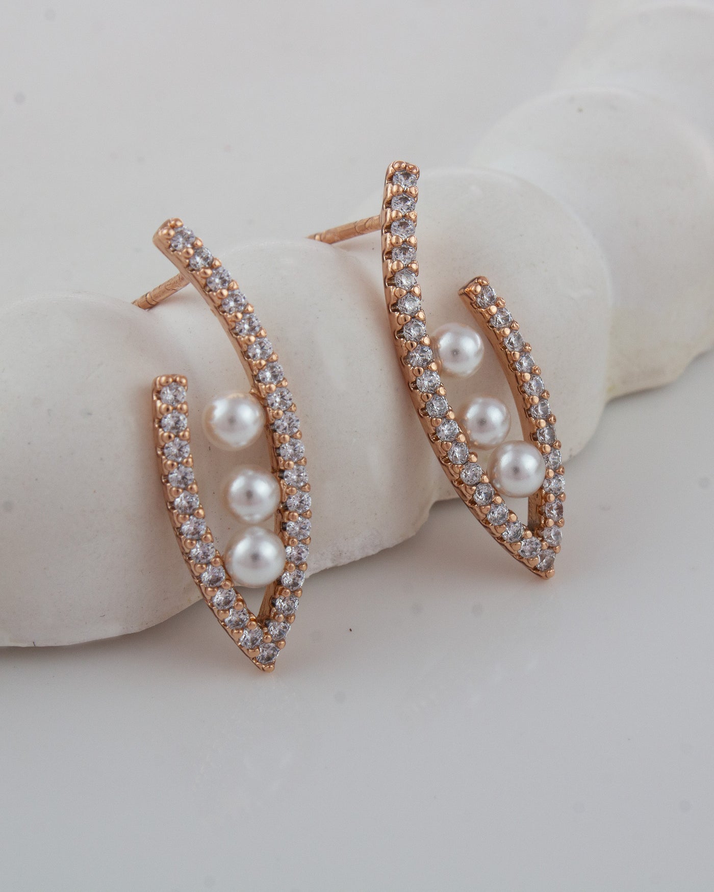 Pearl Curve Pavé Earrings