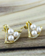 Pearl Triangle Elegance Earrings