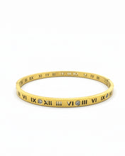Roman Numeral Crystal Minimal Bracelet