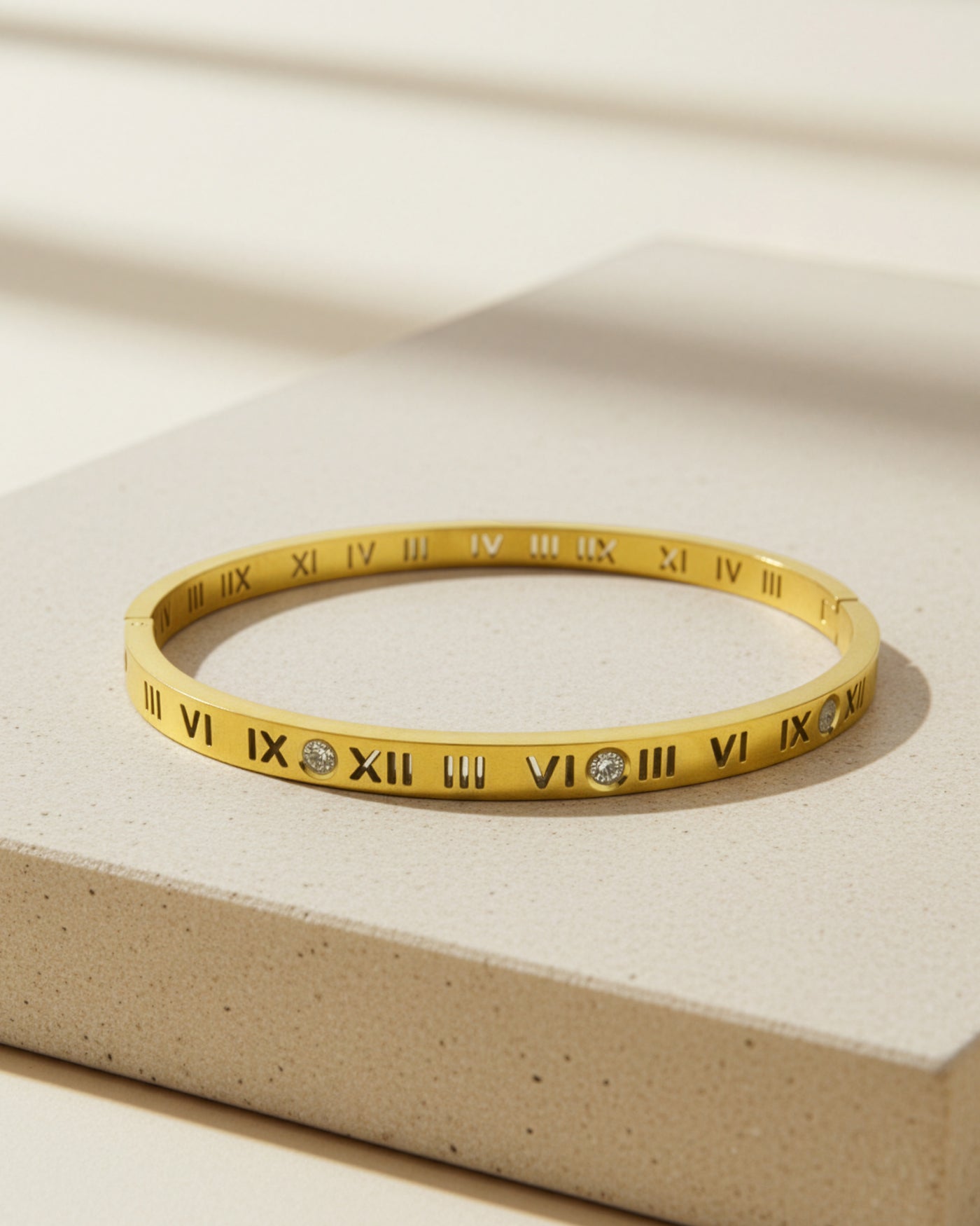 Roman Numeral Crystal Minimal Bracelet
