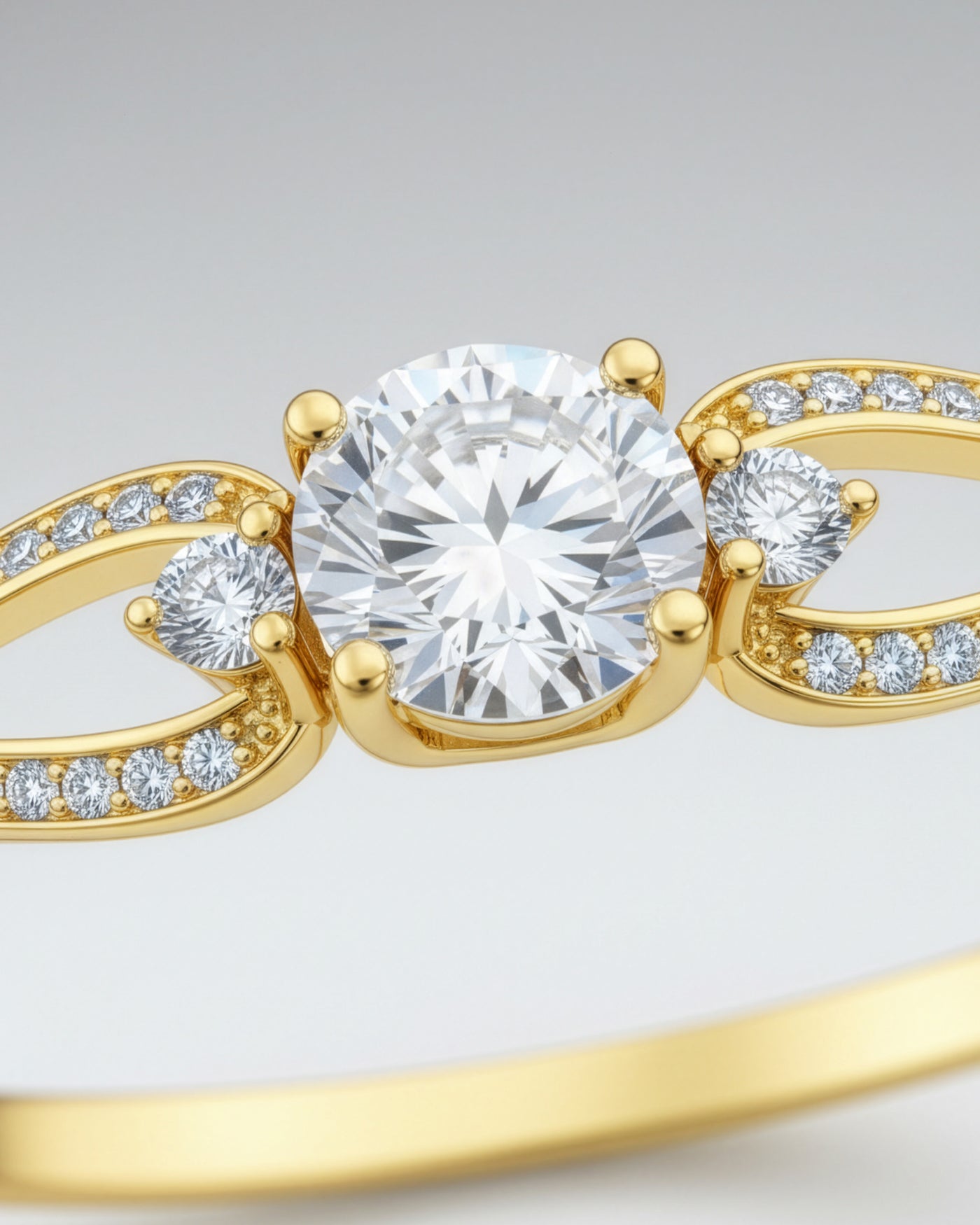 Solitaire Curve Crystal Bracelet