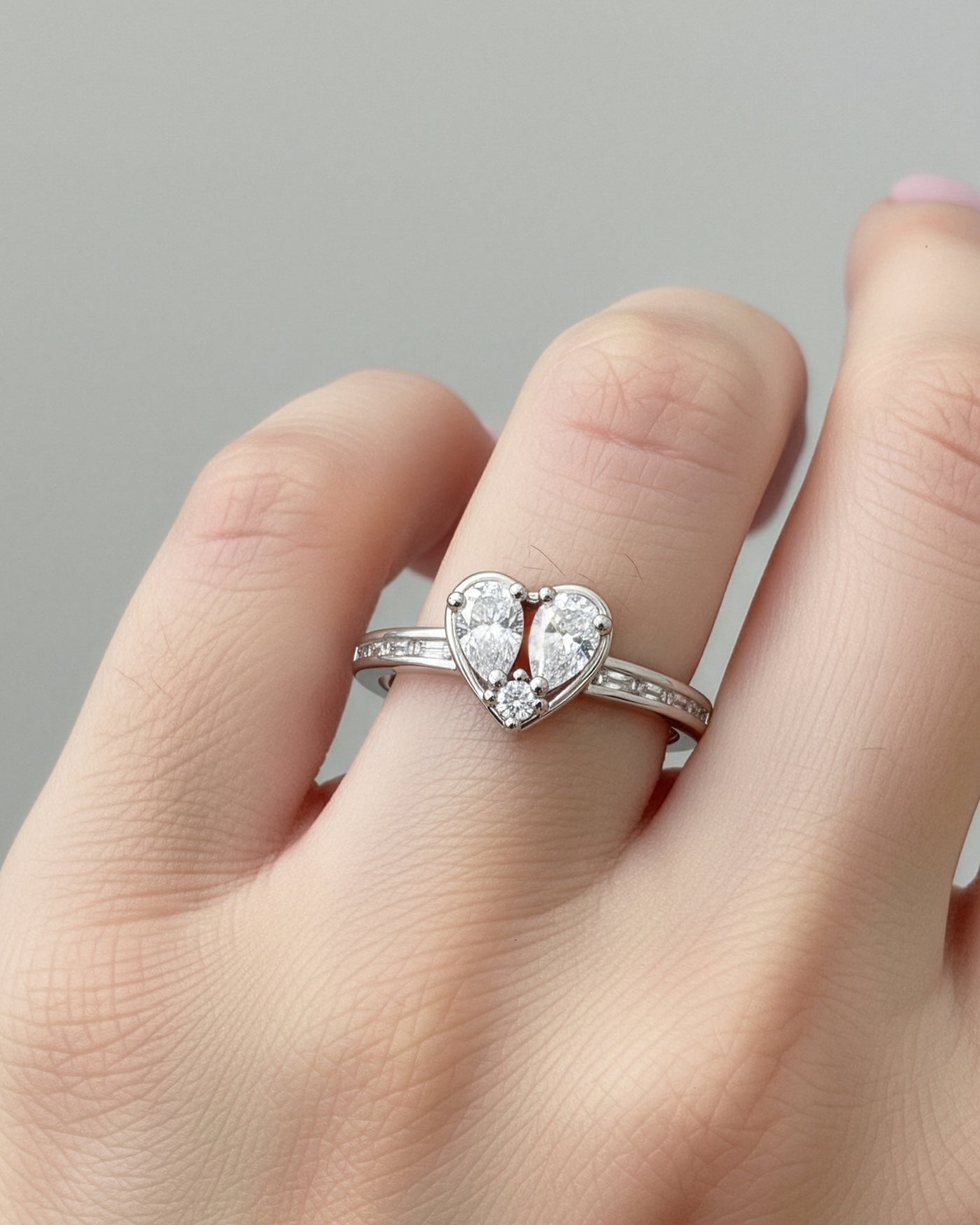 Twin Heart Sparkle Ring