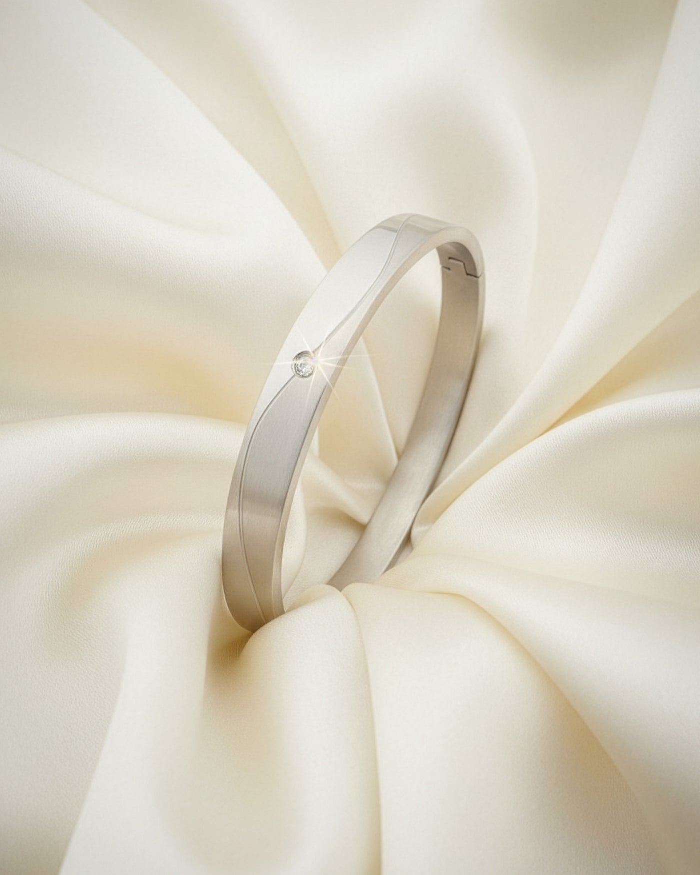 Wave Line Stone Men’s Bracelet